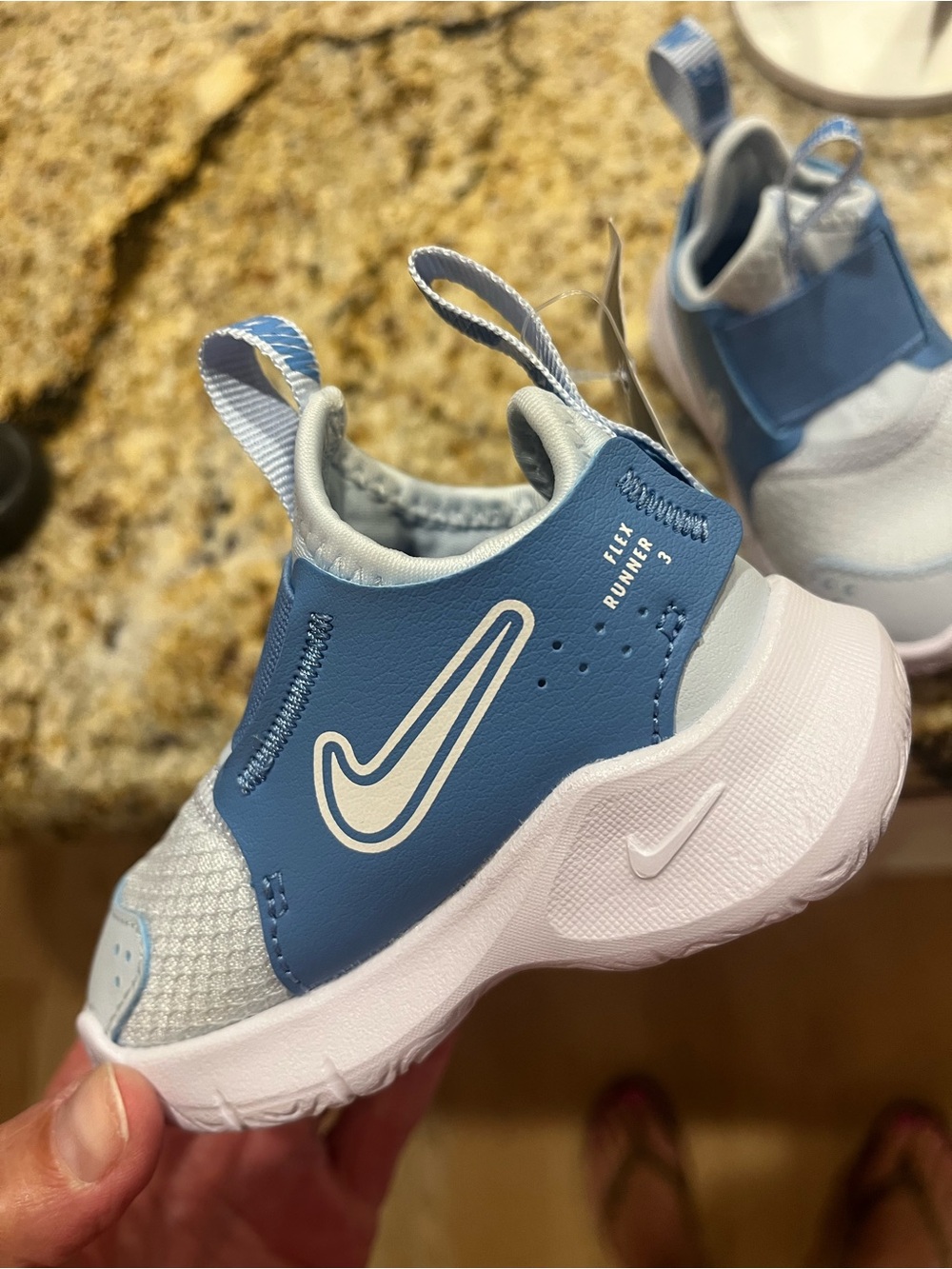 Baby Nike Flex Runner 3 in Size 4 - Picture 6 of 6